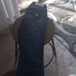 Never worn , pulled tags off. Cute jeans